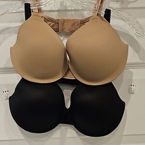 Warner's Bra. Seamless Nude and Black Bra Set